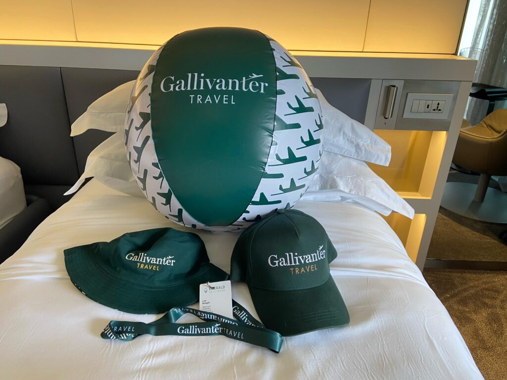 Gallivanter merch in Emerald Azzurra room