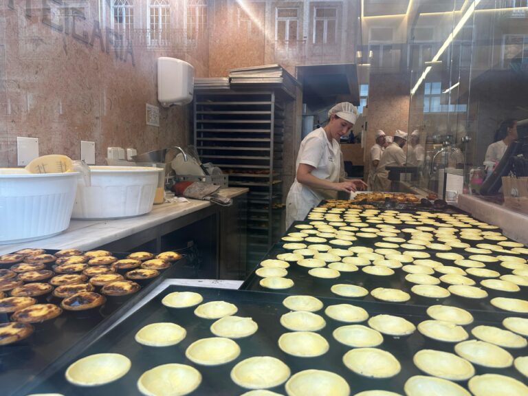 Process of making the Pastel de Nata