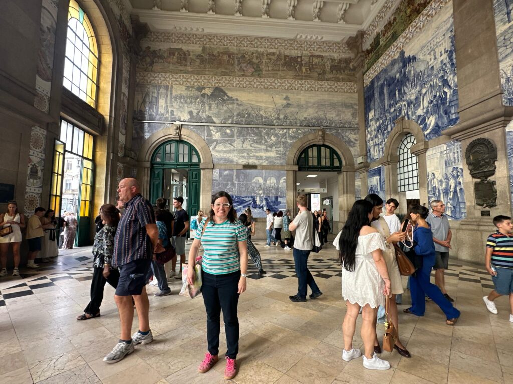 Rachel in São Bento Railway Station in Porto, Portugal