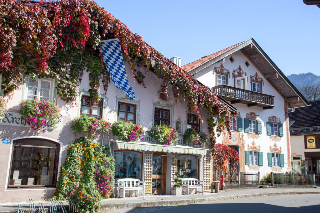 House facade painting of Oberammergau